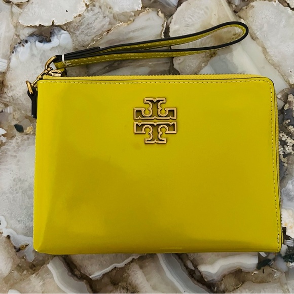 Tory Burch Wristlet wallet
